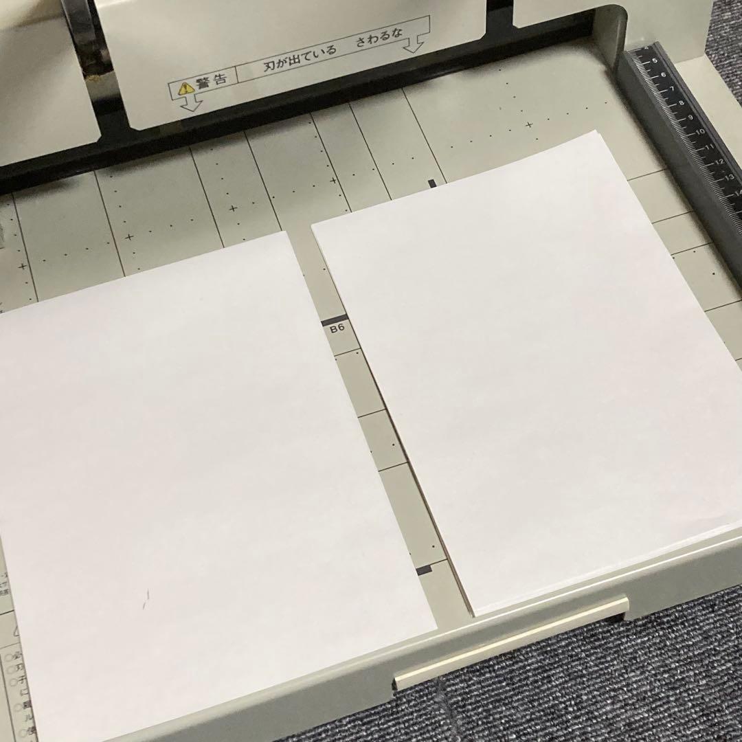 美品　PLUS PK-513L 手動裁断機　26-106