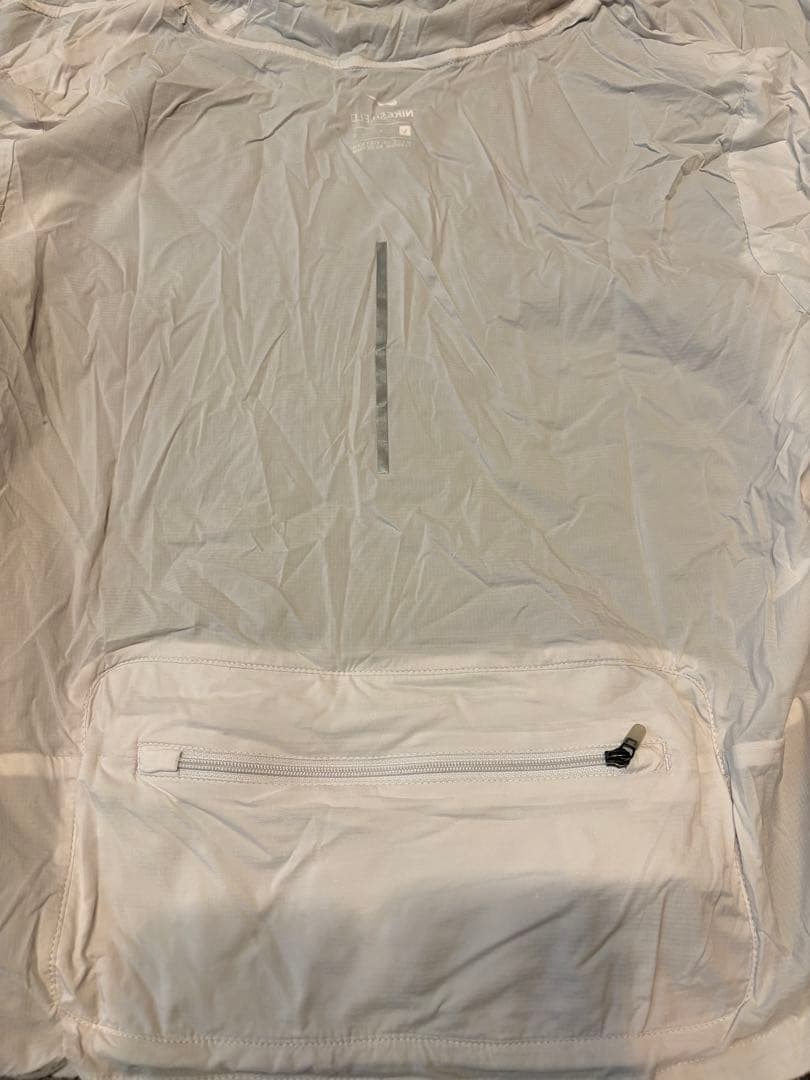 【未使用・美品】NIKE ウィメンズ ナイキ ランニング ジャケット