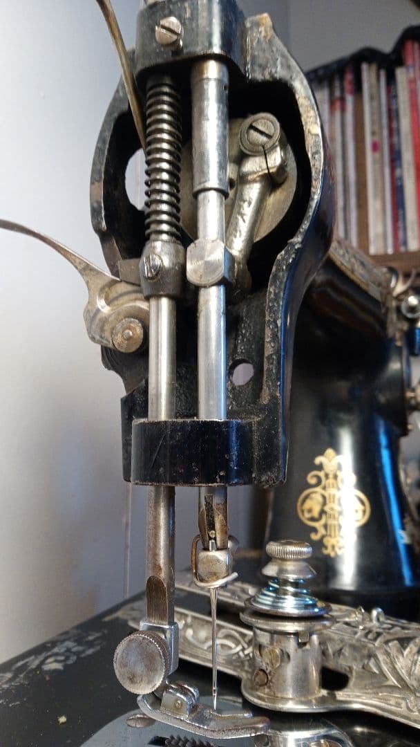 今週末で終了　縫えるビンテージミシン　SPECIAL　純和風女神