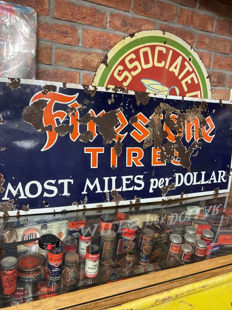 USA Firestoneタイヤ　看板
