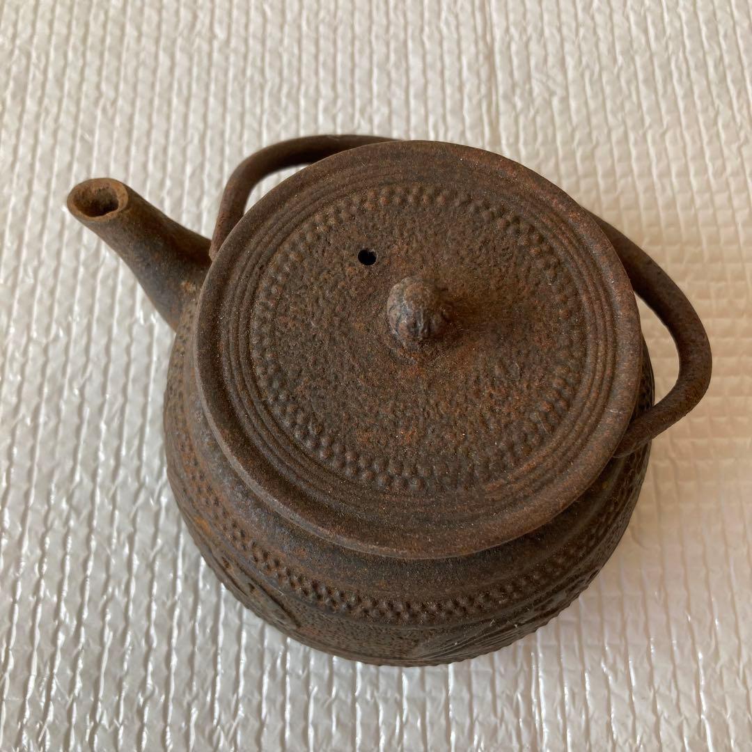 TS63 南部鉄器 鉄瓶 すずらんデザイン 鈴蘭 刻印あり 伝統工芸品 茶道具