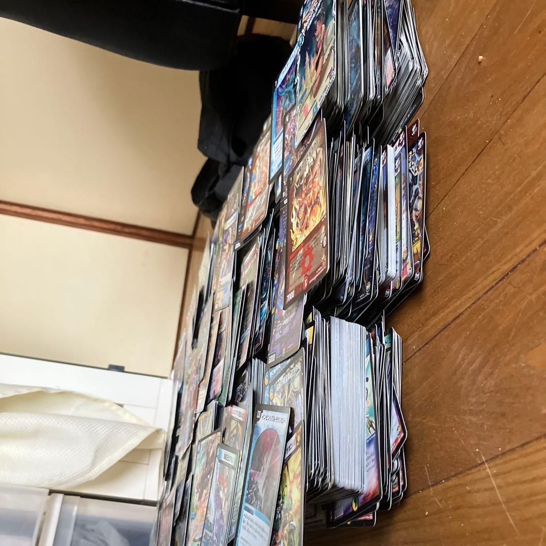 デュエルマスターズ　引退品　まとめ売り　大量　光り物数えきれません。