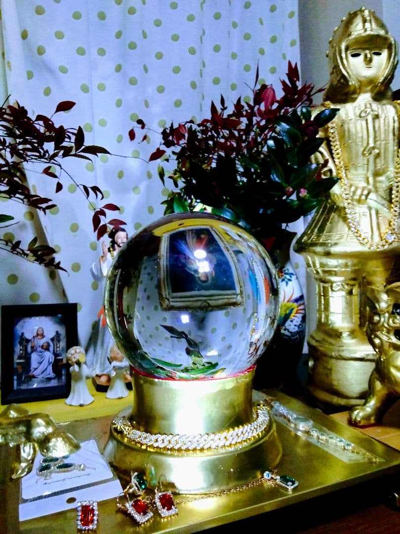 超綺麗＆超豪華.巨大.餅つき水晶玉の置物.直径20センチ位、餅つきセット付きます