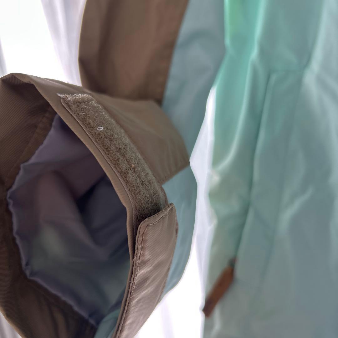 土日限定値下げ！arg 【新品】スノーボードウェア フード付き ベージュ 水色