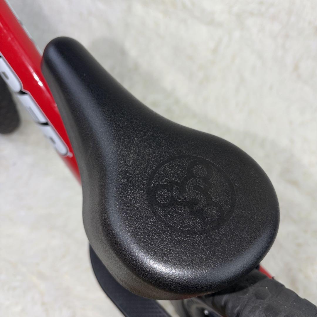 【美品】　STRIDER 12 ストライダー　スポーツ　バランスバイク 赤