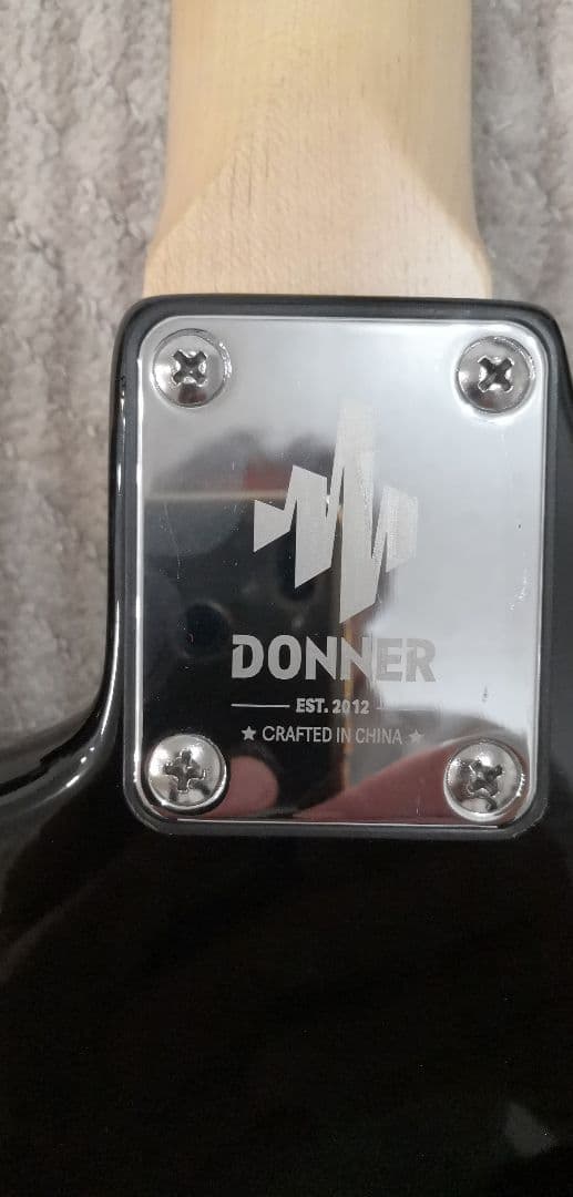 DONNER ブラックエレキギター