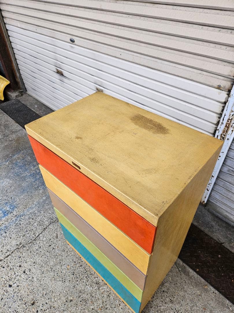 ジャパンヴィンテージ レトロポップな箪笥 古家具 昭和レトロ 1960年代