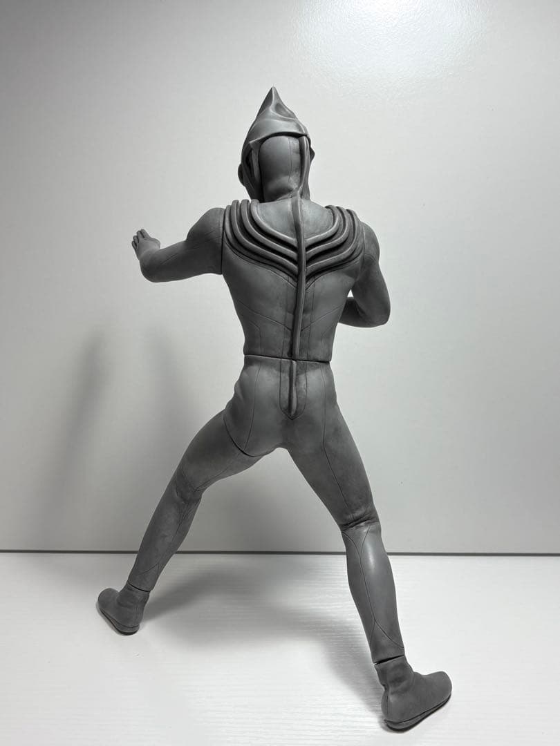CCP 100体限定　ウルトラマンティガ マルチタイプ 光の巨人像Ver