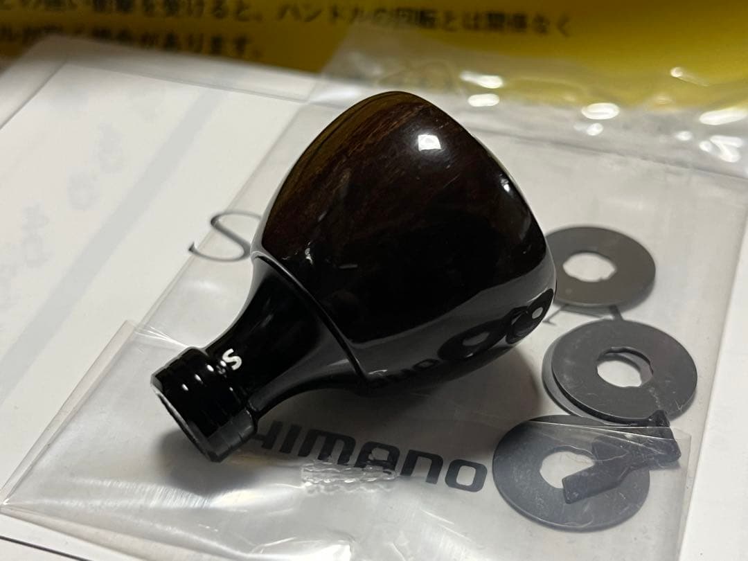 シマノ　22ステラ c5000xg ウッドハンドルノブ　リールスタンド