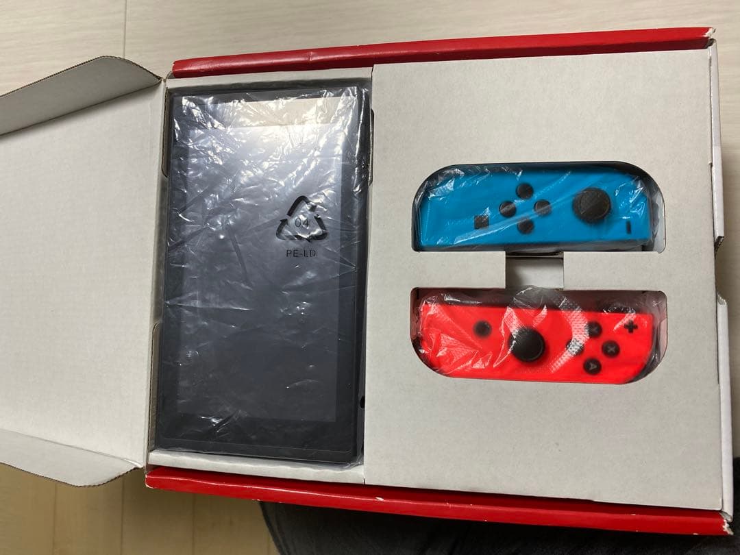 Nintendo Switch 本体 マリオカート ジョイコン