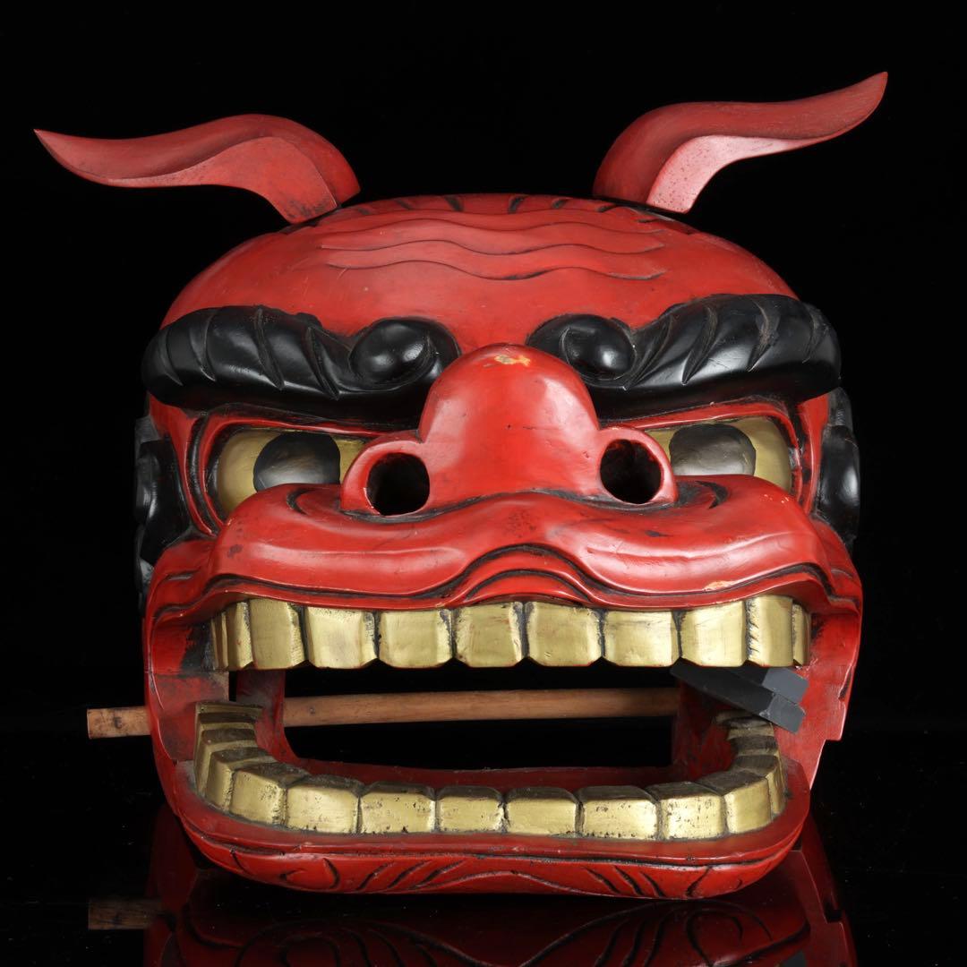時代物 木彫獅子頭 朱漆塗金彩 幅34cm 獅子舞 神楽面 魔除 縁起物 骨董品