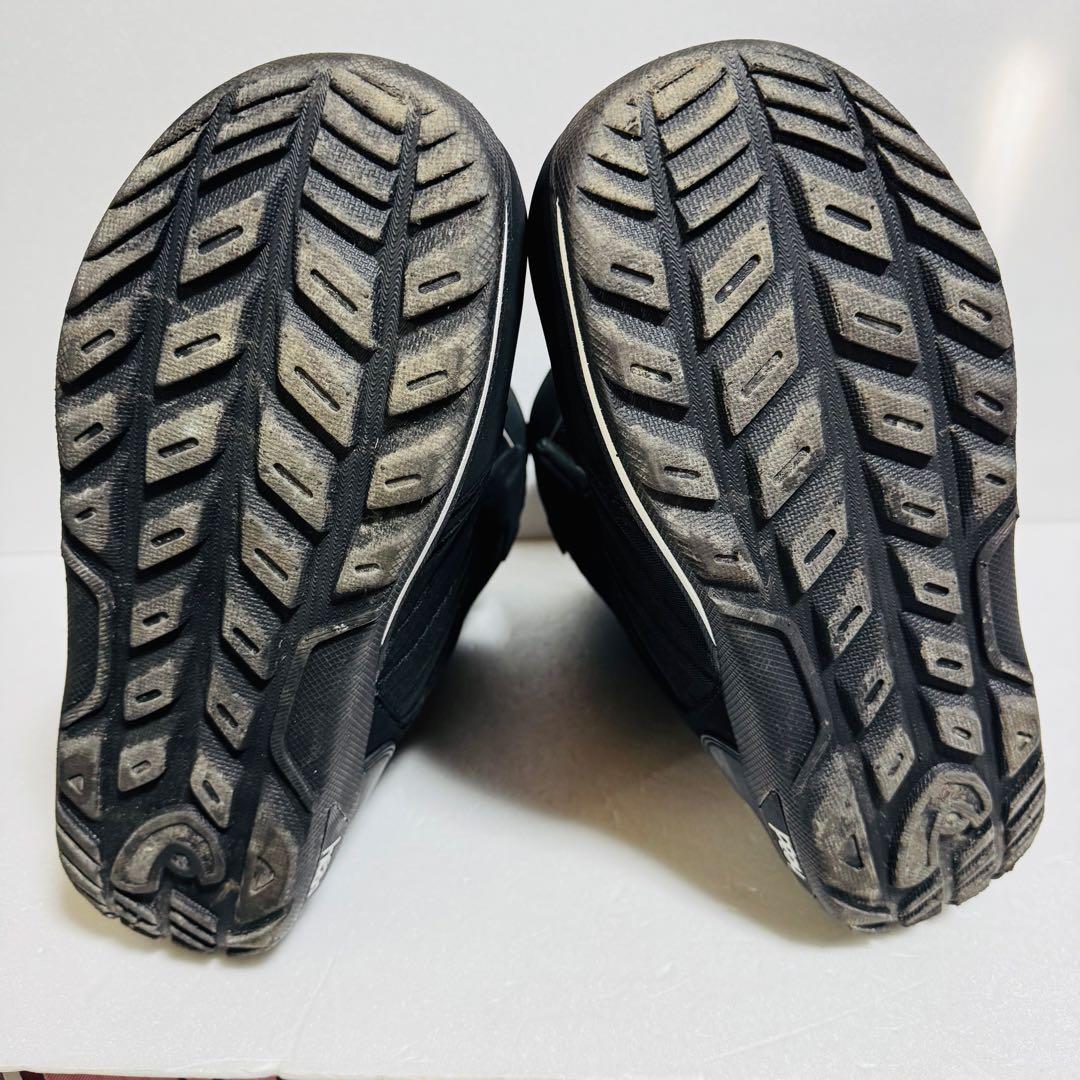 28cm スノーボードブーツ 黒色ブラックBoAダイヤル式初心者おすすめ