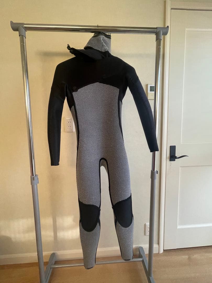 ジャージセミドライneedessentials 真冬最強 XS 6m/4m/3m