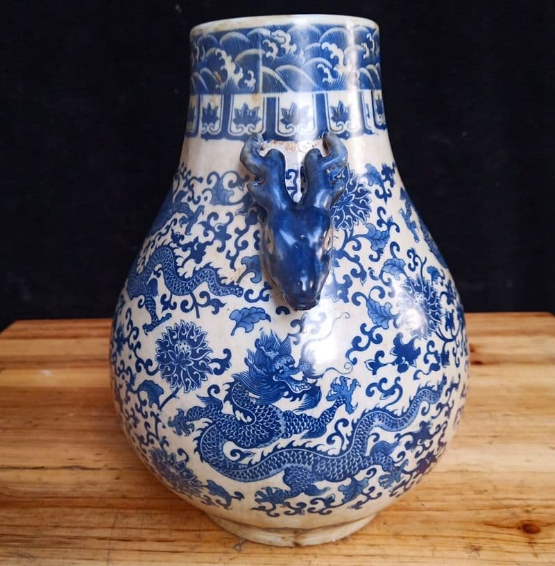 青花磁 鹿頭尊 置物 景徳鎮 陶磁器 装飾品 現代工芸品 美術品