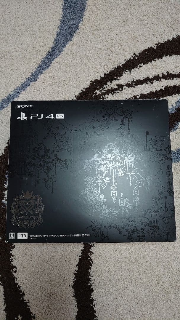 PS4 pro キングダムハーツリミテッドエディション おまけ付き