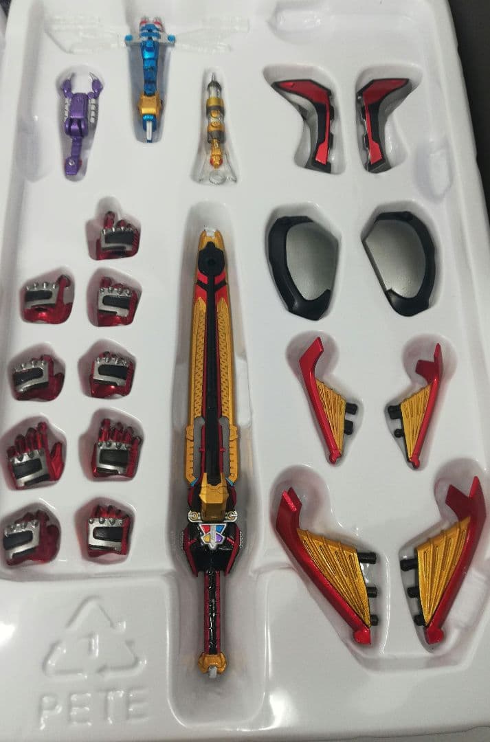 峯*孝様 真骨彫　S.H.Figuarts 仮面ライダーカブト　ハイパーフォーム