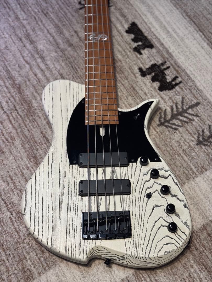じ*ふ様 【美品】 Vola Guitars Vasti 5 STM J1