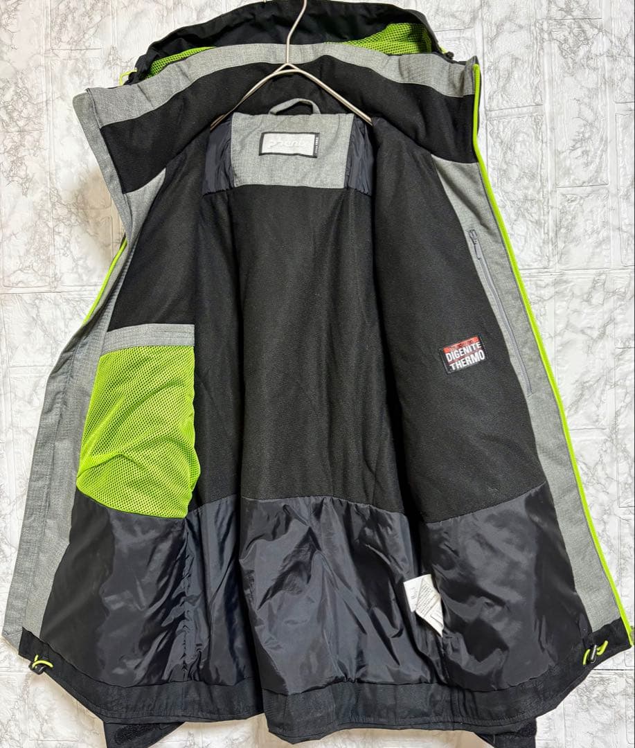 ♦︎良品♦︎フェニックスphenix スキーウェア　スノボウェア　メンズ　M