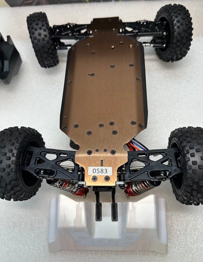 ハイテック 1/14スケール(310mm) 電動完成ラジコン