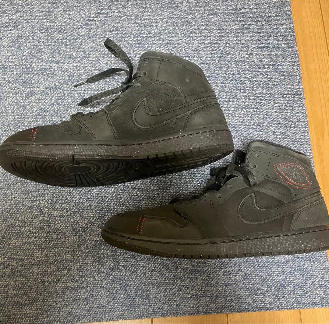 ☆送料込み☆ NIKE AIRJORDAN1 スニーカー　MID SEクラフト