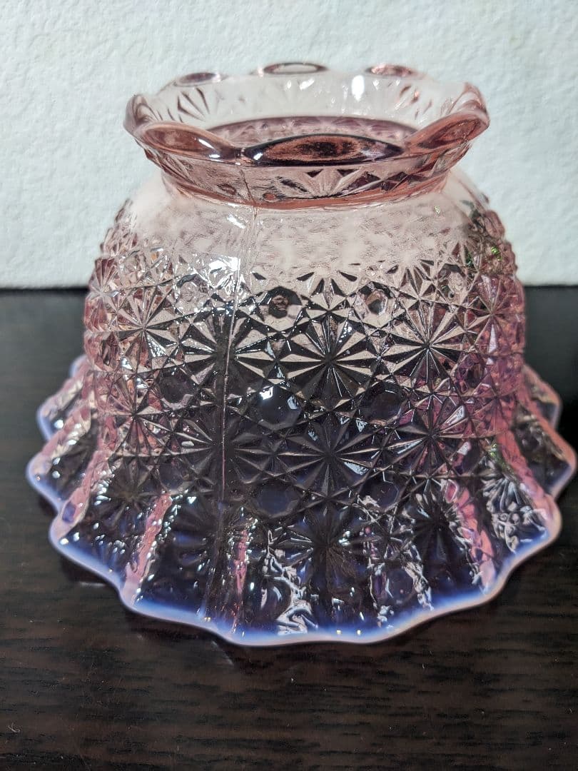 L.E.Smith ピンクオパルセント　ディジー＆ボタン Footed Bowl