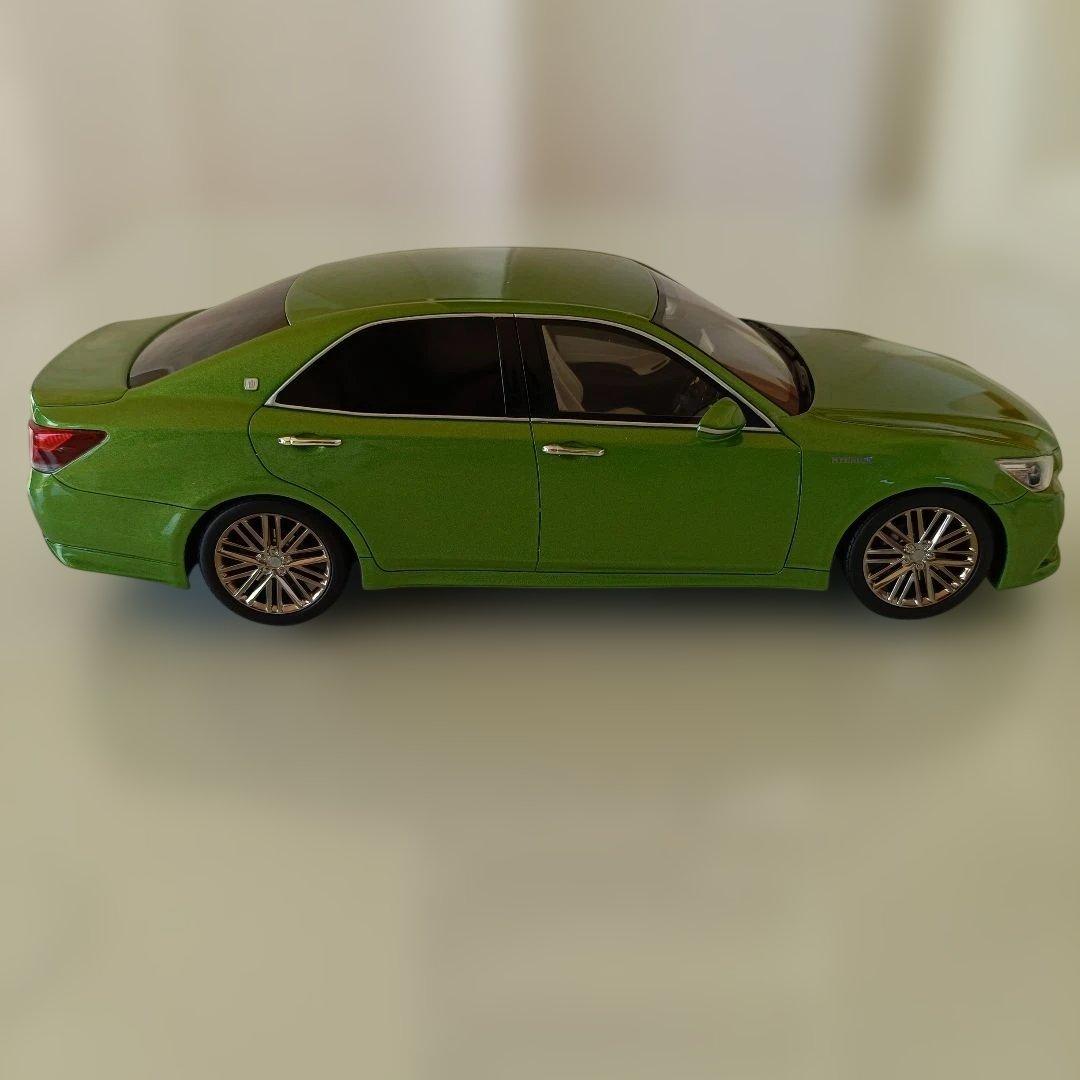 京商　クラウン　アスリート　グリーン　緑