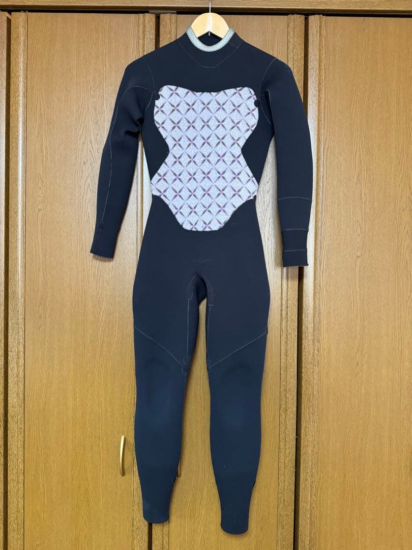 BILLABONG ビラボンウエットスーツ　レディース