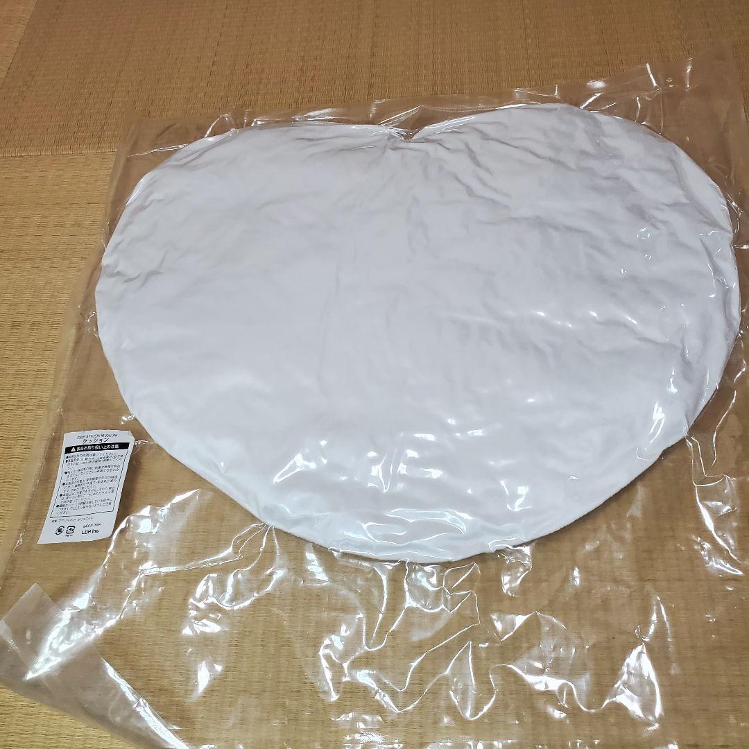 Exile Atsushi Museum ハート型クッション