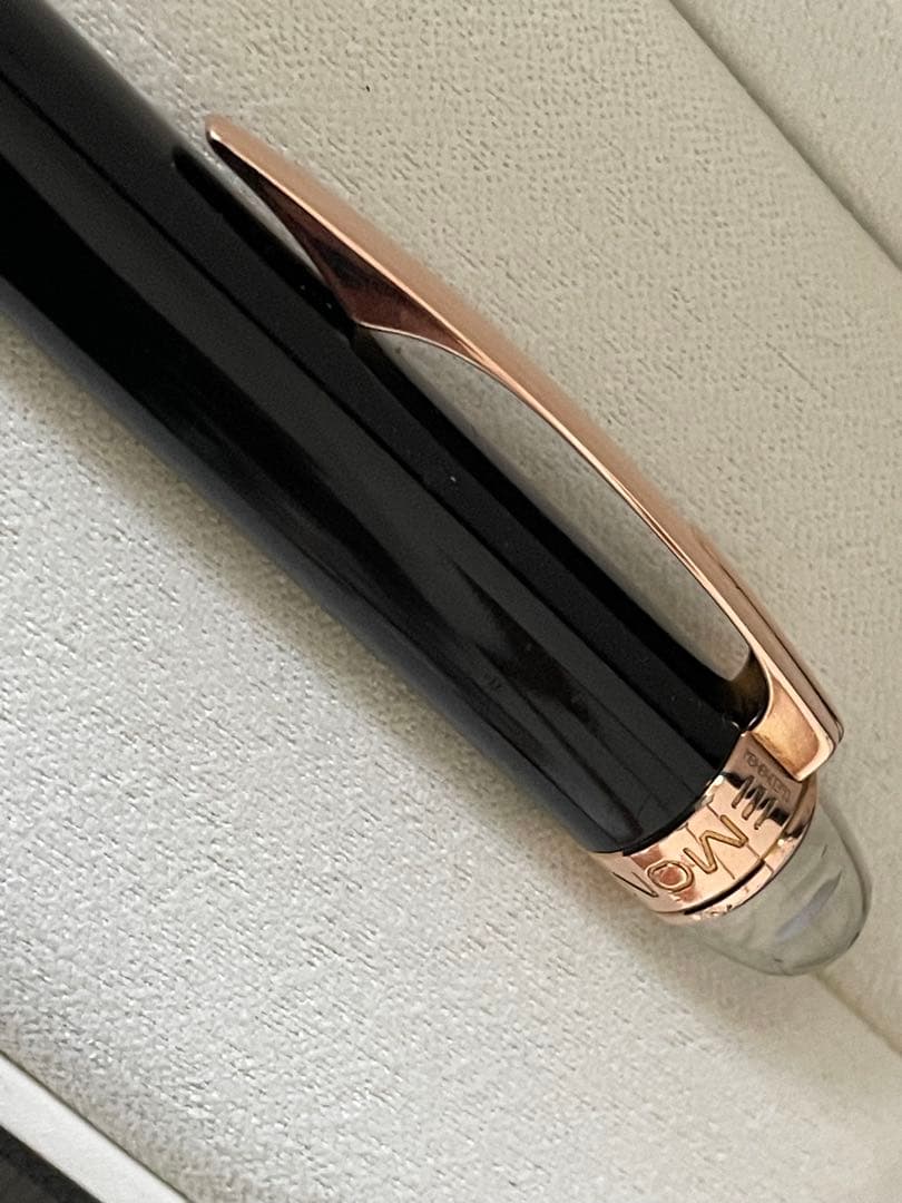 ◾️レア◾️ローズゴールド◾️モンブランスターウォーカー ボールペン◾️レッドゴールド