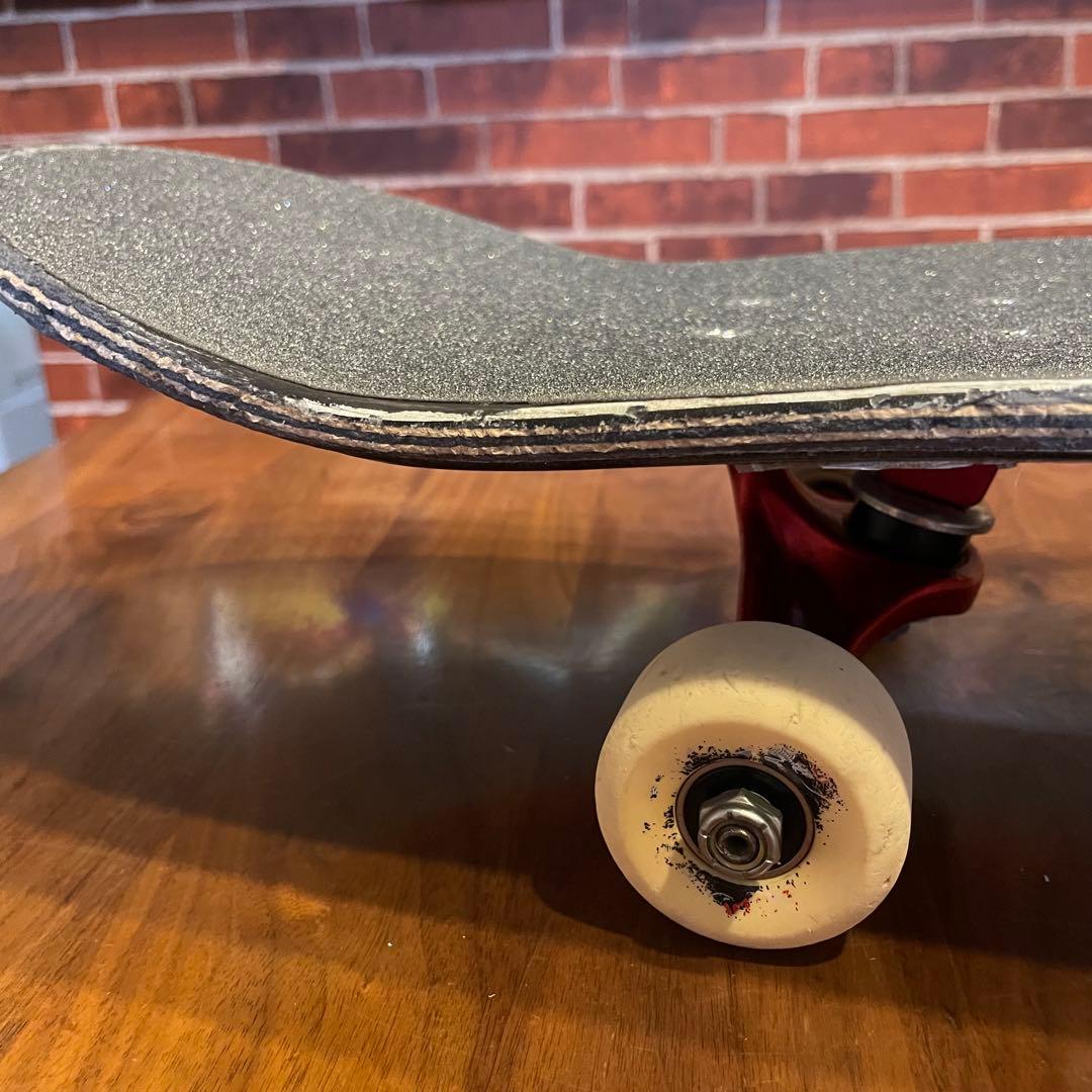 パレス　スケートボード　スケボー　コンプリート　インディペンデント　ボーンズ