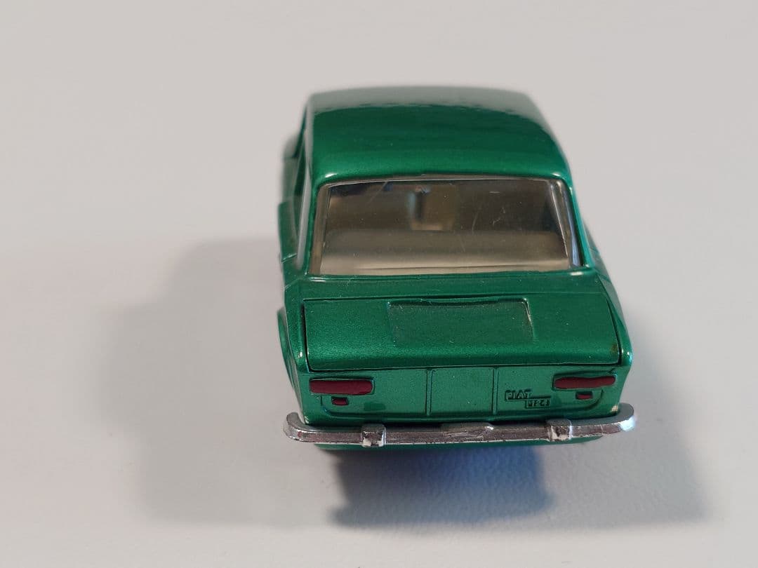 MEBETOYS 　A-16 FIAT 124
