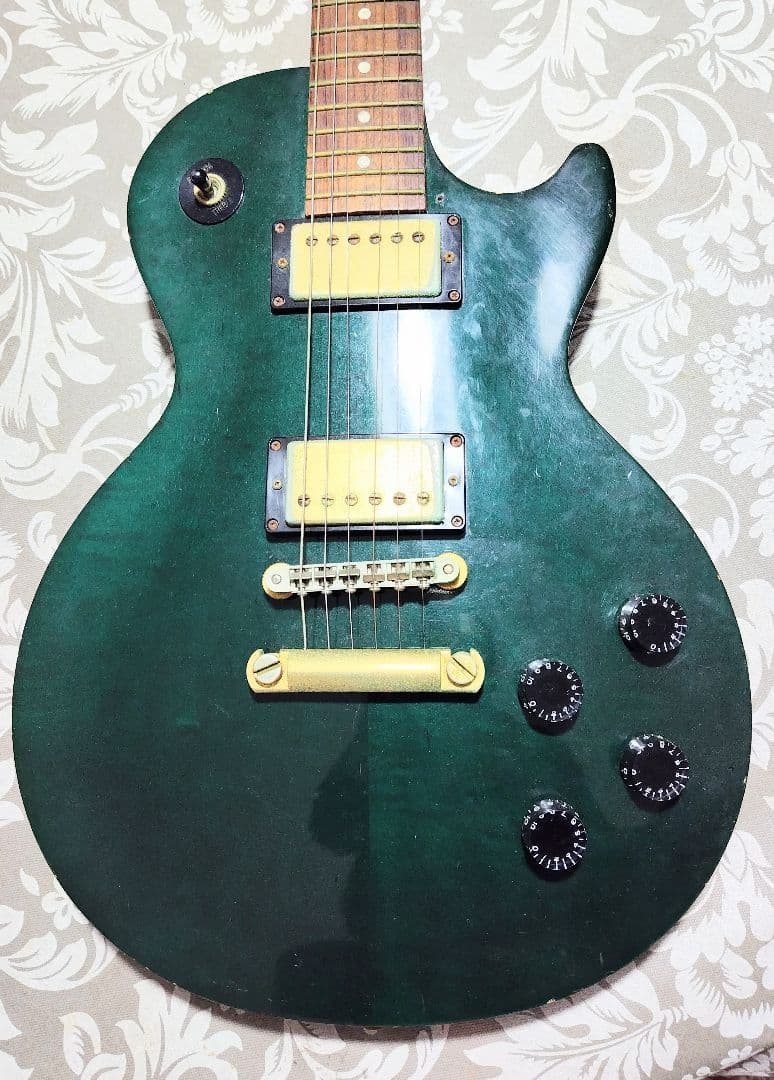 【ジャンク品】エレキギター・ケース　Gibson Les Paul Studio