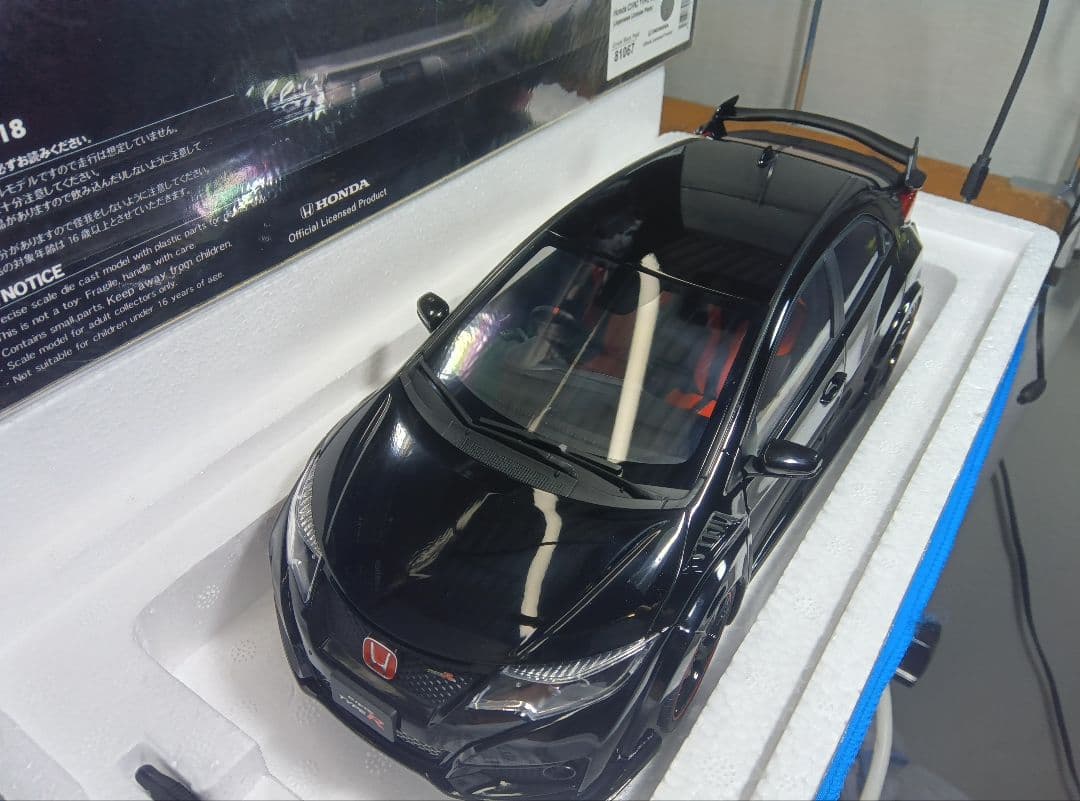 1/18 HONDA CIVIC typeR ブラック EBBRO 81067