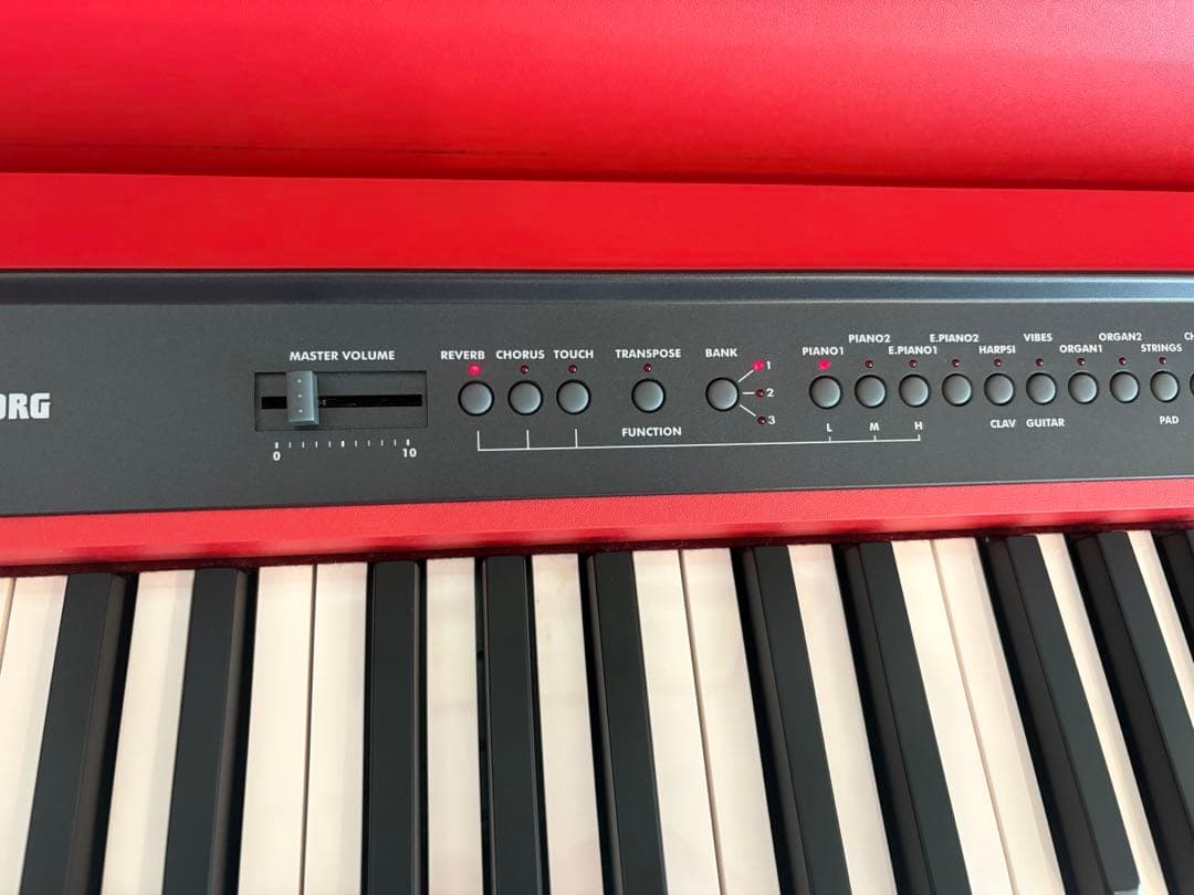 KORG コルグ　LP-350 電子ピアノ赤　88鍵盤　2010年製