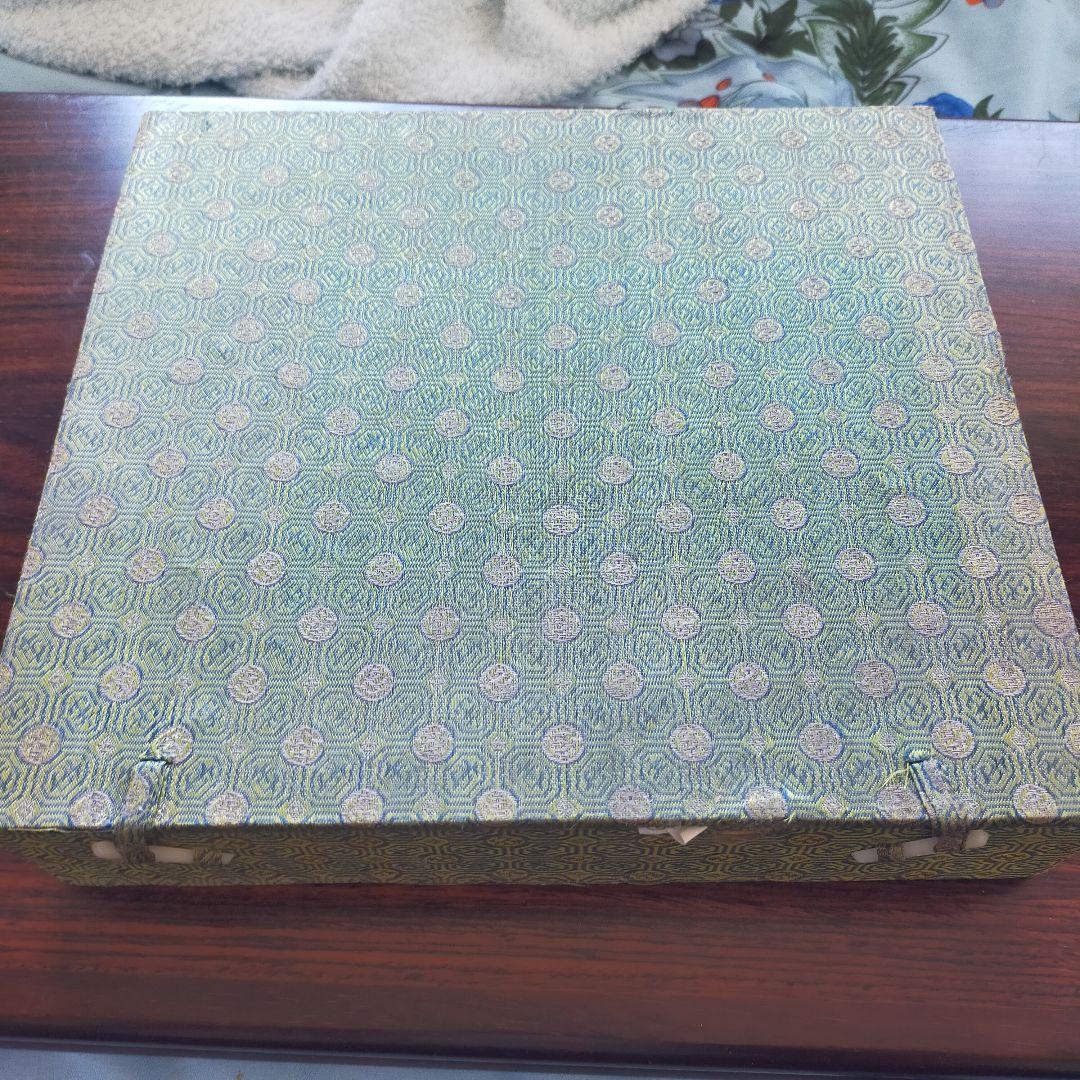 【商品紹介】中国澄泥硯 蓮葉蛙紋 文房四宝