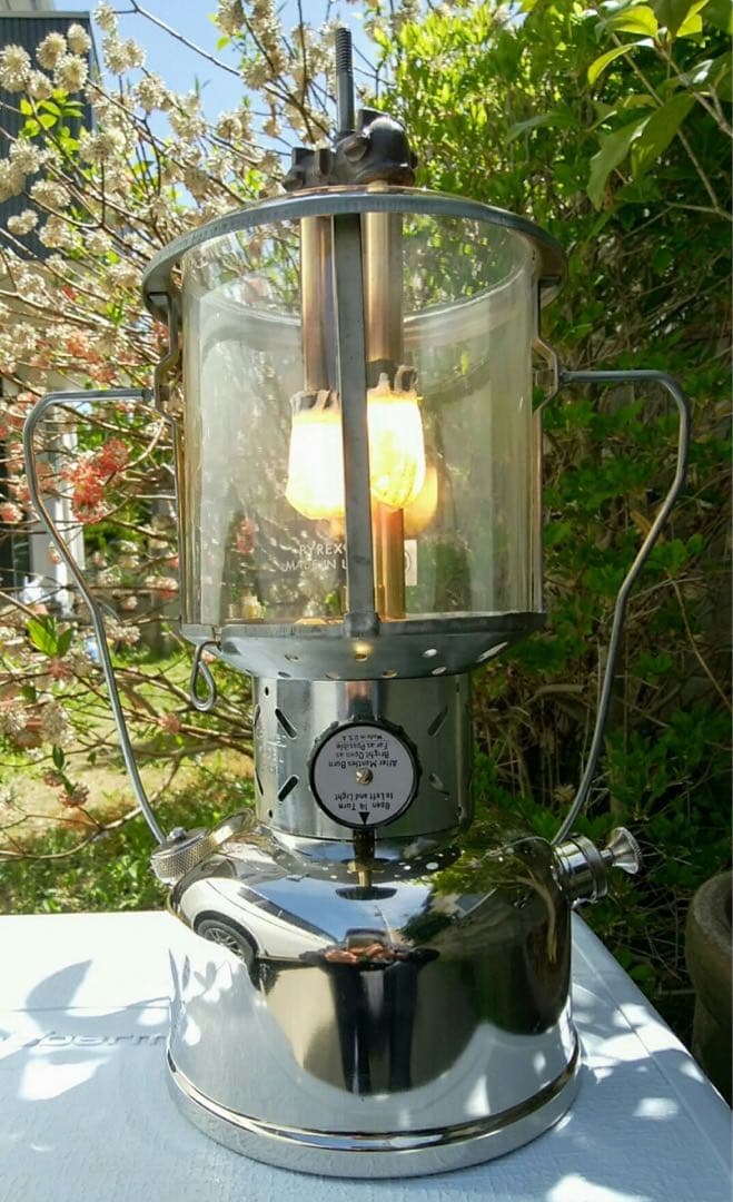 Coleman ツーマントルランタン　228D レストア品