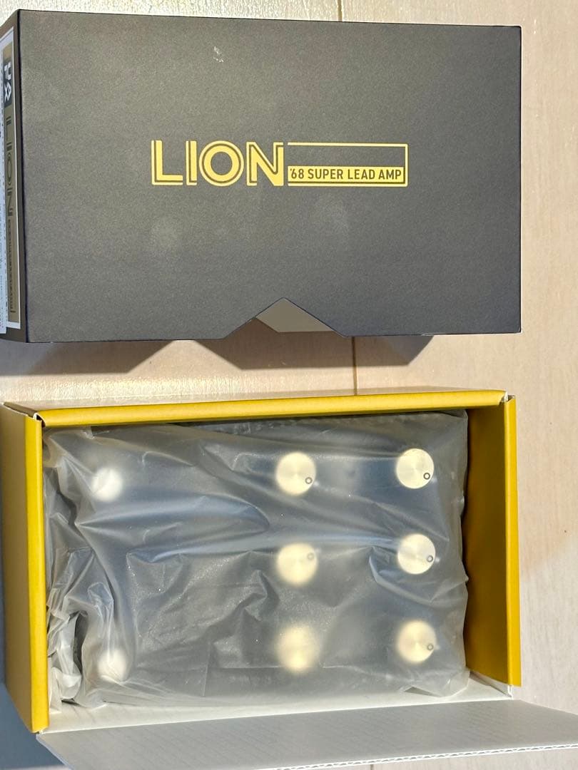 UA FX Lion 68 Super Lead Amp 美品　保証書付
