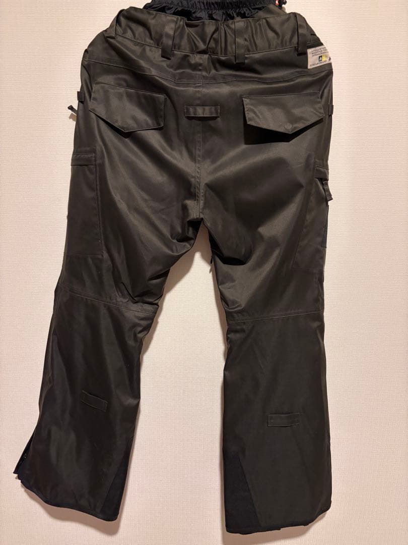 スクリーム　スノーボードウェア上下　ユニセックスサイズS