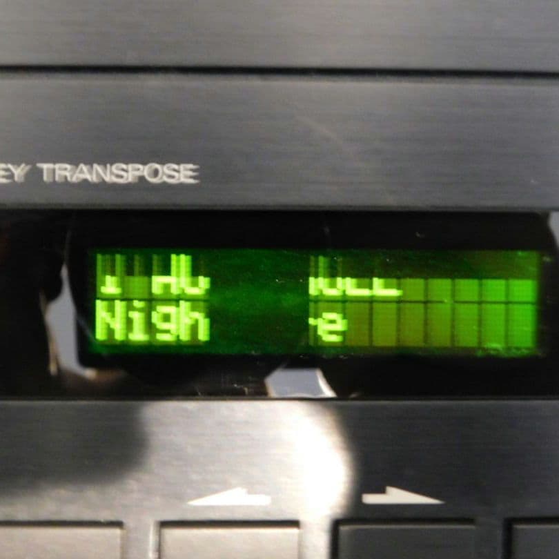 Roland ローランドD-20 シンセサイザー ハードケース付 ジャンク