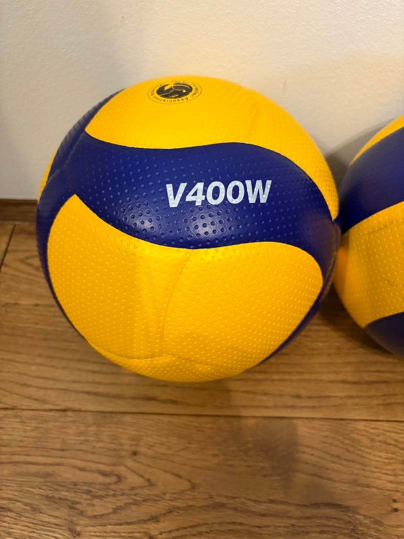 Mikasa V400W バレーボール 4個セット