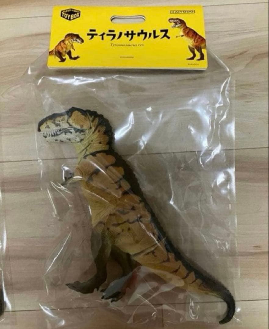 海洋堂 ソフビトイボックス ティラノサウルス 恐竜 フィギュア 2体セット