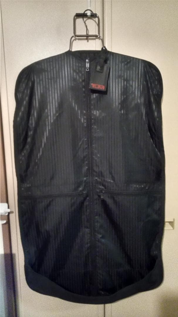 DanTUMI トゥミ ナイロンガーメントバッグケーススーツ収納バッグ
