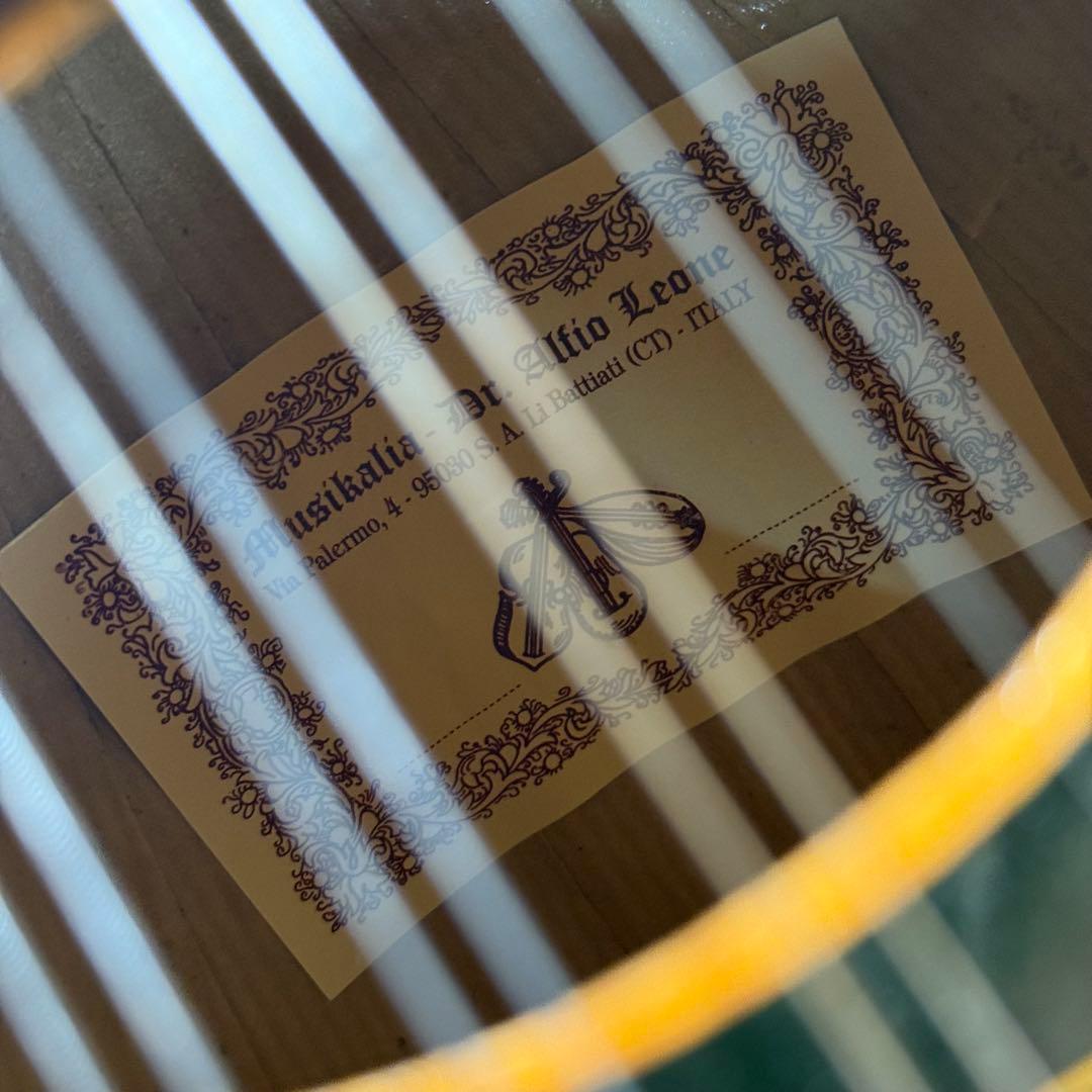 ムシカリア　Musikalia　マンドリン　イタリア製