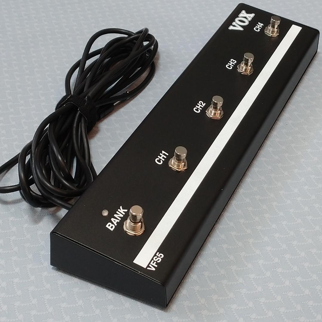 【美品】コルグ KR-55 PRO リズム・マシン ＆ 専用フットスイッチ付き