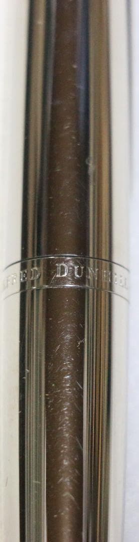 超貴重　ダンヒル　ボールペン（銀色）AD1000 　未使用　中古品