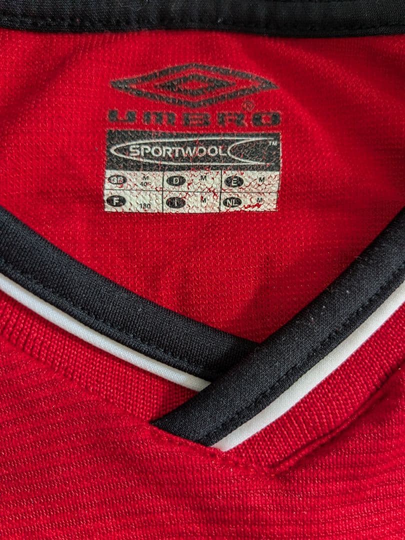 珍品　 マンチェスター・ユナイテッド2000-02シーズン長袖ホームユニフォーム