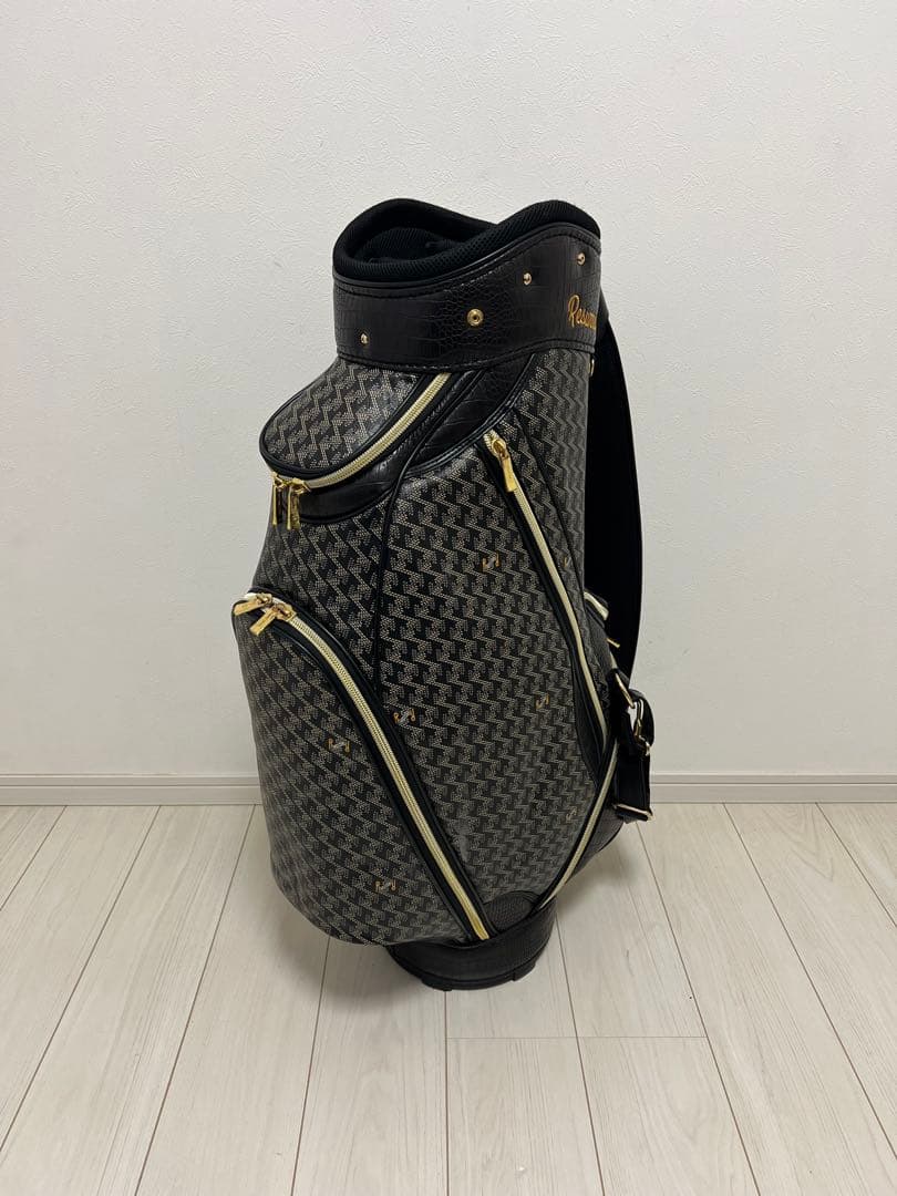 【本日大幅値引き】レザレクション　金田久美子プロ限定モデルキャディバッグレア