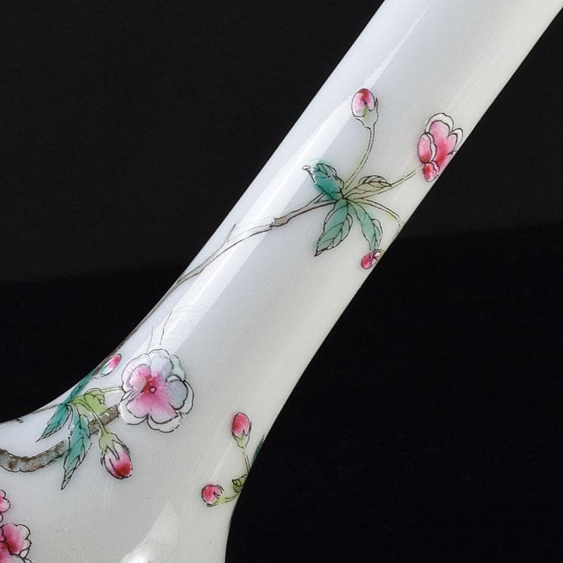 中国　大清乾隆年製　粉彩　牡丹文　長頸瓶　一輪挿し　M　8018E