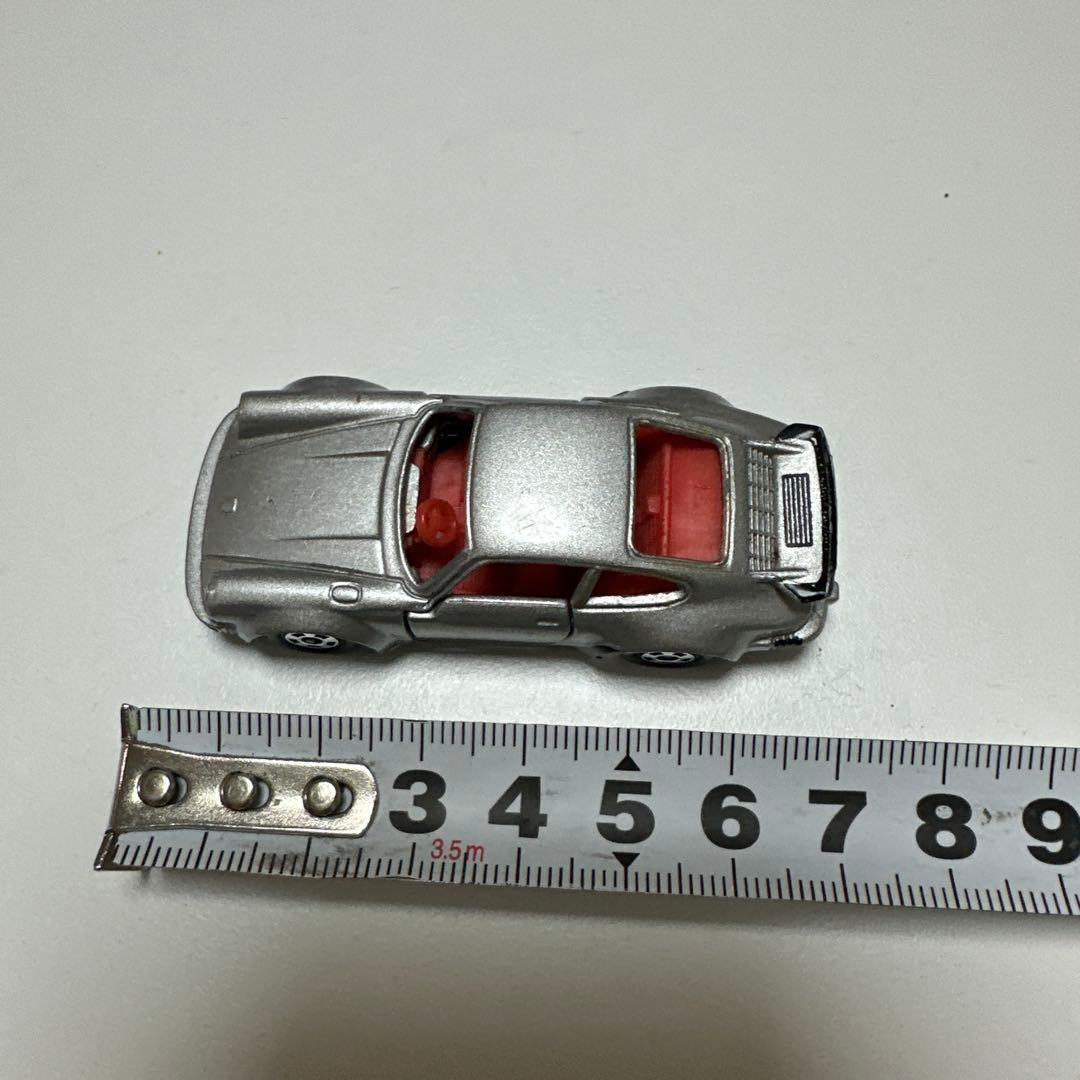 トミカ ミニカーNo F1 ポルシェ930ターボ　（赤シート）バレンタイントミカ