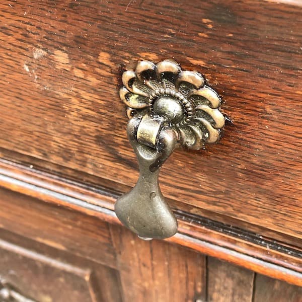 イギリスアンティーク　ミラーバックサイドボード　キャビネット　リビングボード